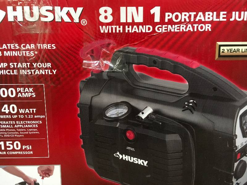 Husky 8-in-1 12-Volt Power SourceJumpstarter in like new condition