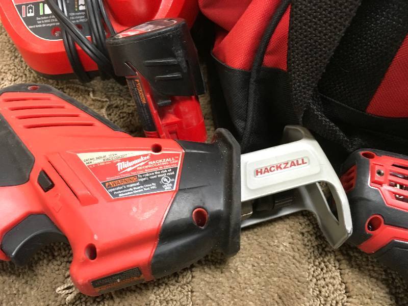 Milwaukee M12 4 piece combo kit used in good condition