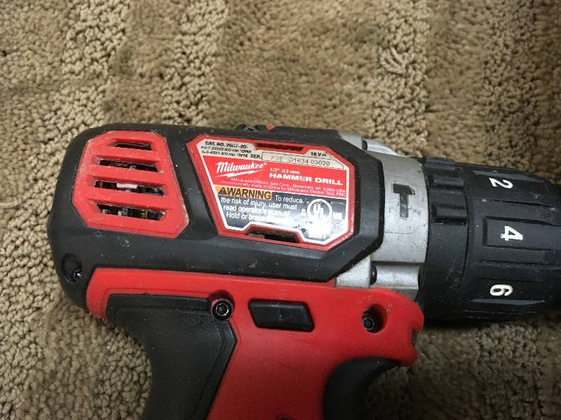 Milwaukee M18 Li-Ion Cordless Power Tool Set  12in. Hammer DrillDriver & 14in. Hex Impact Driver in good condition