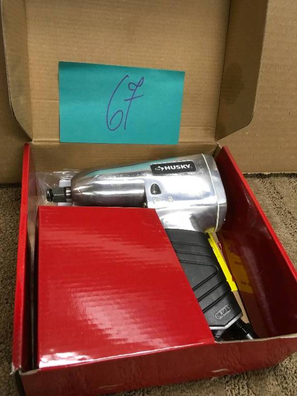 Husky impact wrench slightl used in good condition