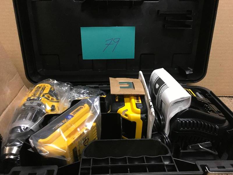 Dewalt 20-Volt MAX XR Lithium-Ion Cordless Brushless 12 in. Compact Hammer Drill with (2) Bluetooth Batteries 2Ah and Charger Not used