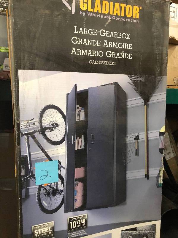 lot 2 image: Gladiator Ready-to-Assemble Hammered Granite Large GearBox new