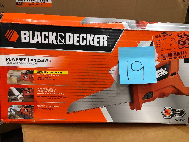 lot 19 image: Black and Decker 3.4 Amp Powered Hand Saw not used