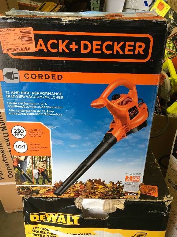 Sold at Auction: Black & Decker 3-in-1 Electric Leaf Blower
