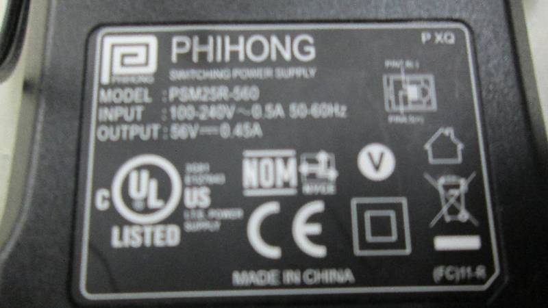 Lot of 5 PHIHONG PSM25R-560 AC ADA...