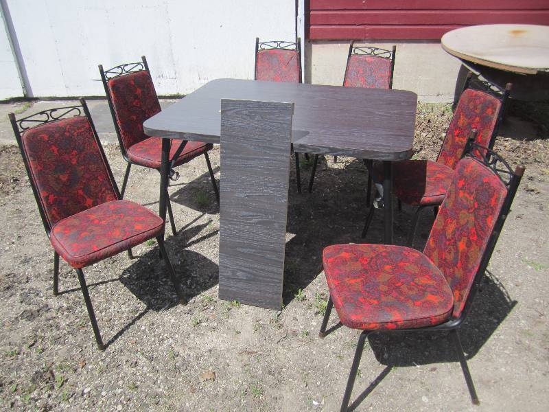 lot 5 image: Kitchen Table with 12 Leaf and 6 C...