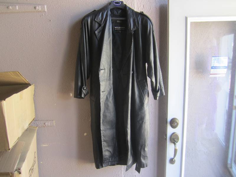 lot 20 image: Wilson Leather Leather Trench Coat ...