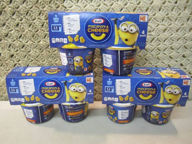 lot 73 image: 3 - 4 packs Kraft Macaroni & Cheese...