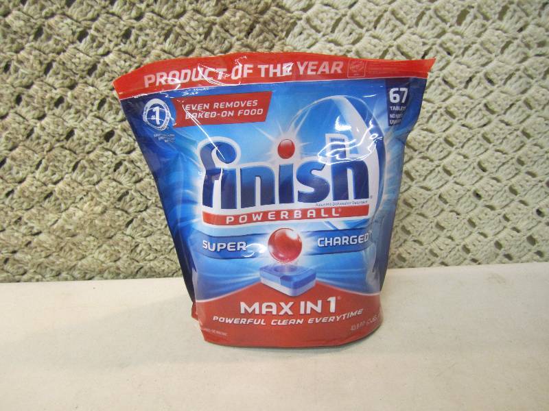 lot 77 image: Large Bag of Finish Powerball Dishw...