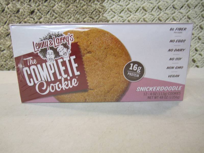 lot 104 image: Box of 12 Large Snickerdoodle Cooki...