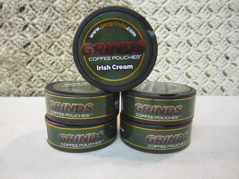 lot 108 image: 5 Grinds Coffee Pouches Irish Cream...