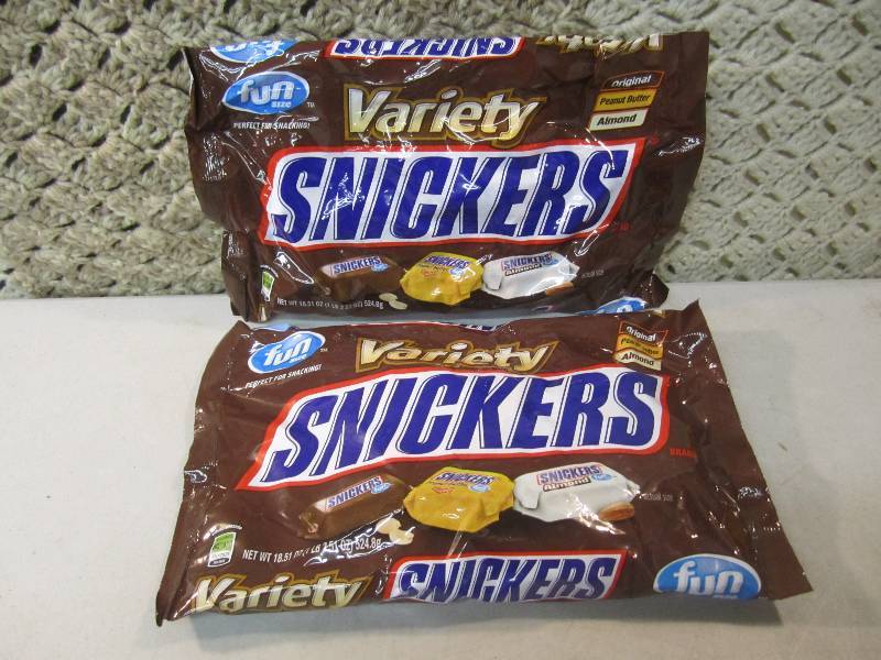 lot 122 image: 2 Big Bags Variety Snickers Fun Siz...