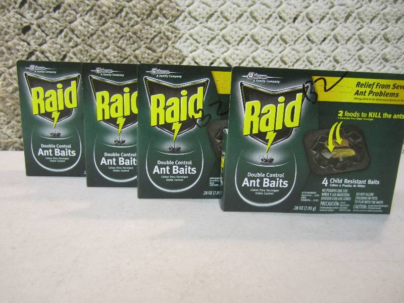 lot 220 image: 4 Boxes of Raid Ant Baits 4 per box...