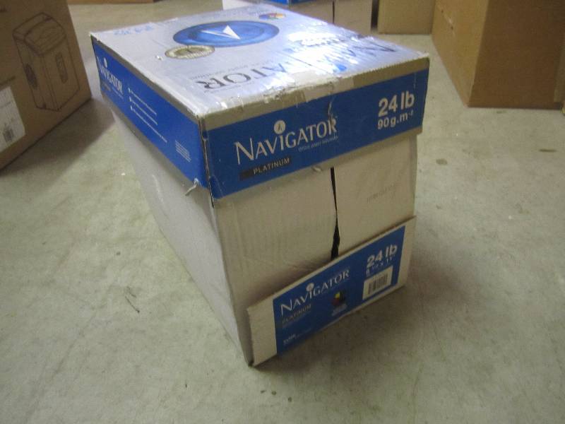 lot 288 image: Case of 2500 Sheets 8.5 x 11 Whit...