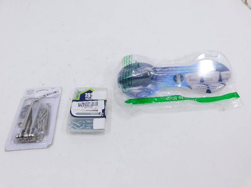 lot 92 image: Miscellaneous Items