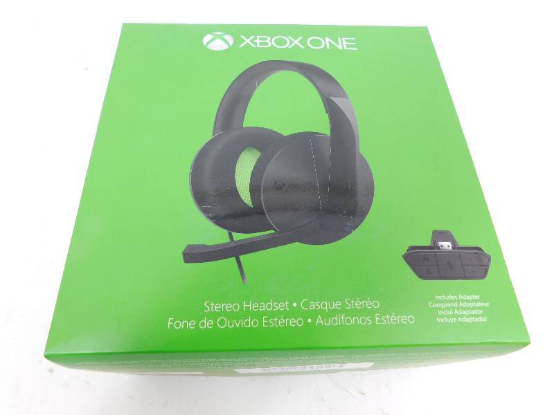 lot 100 image: Microsoft XBOX ONE Stereo Headset
