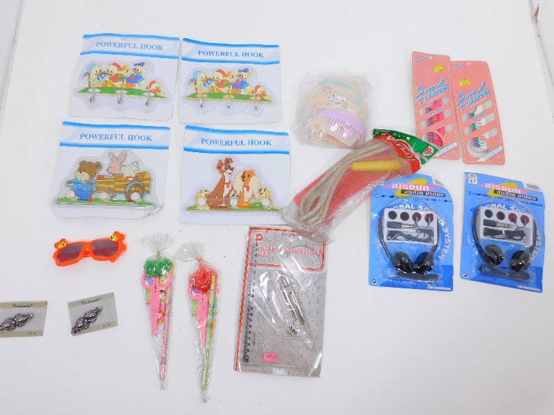lot 105 image: Miscellaneous Items