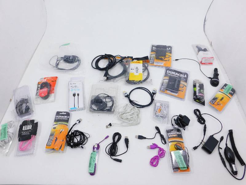 lot 107 image: Miscellaneous Chargers