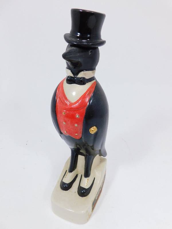 lot 22 image: Old Crow Kentucky Straight Bourbon Whiskey Decantur