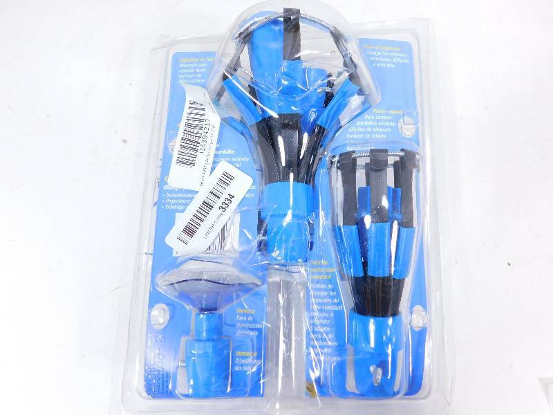 lot 70 image: Floodlight-Standard-Lightbulbs Gripper