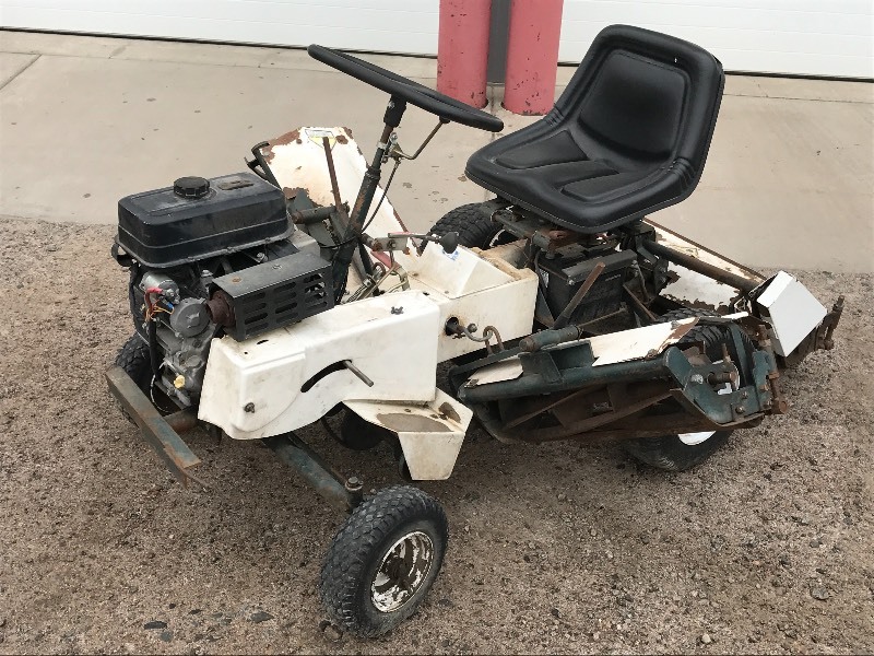 lot 9 image: National Reel Mower