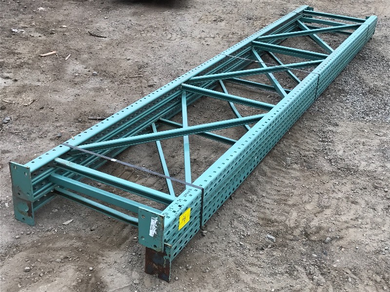 lot 4 image: Pallet Racking Uprights