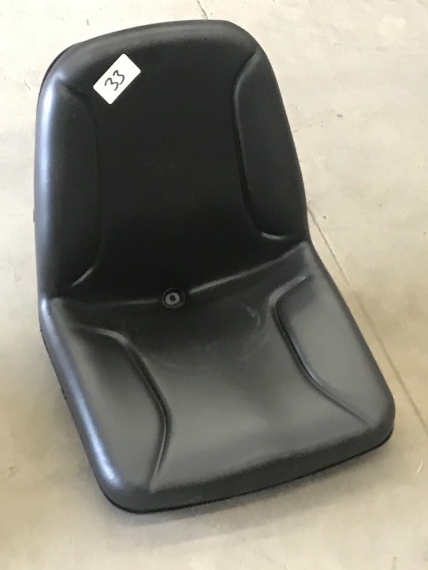 lot 33 image: Unused Universal Lawn Tractor Repla...