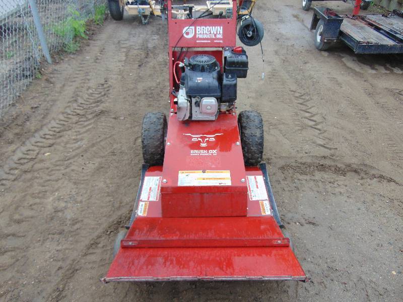 lot 26 image: Brown Brush Ox Brush Cutter