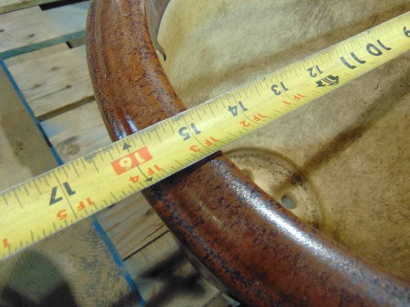 lot 70 image: (2) 15 Large Pots