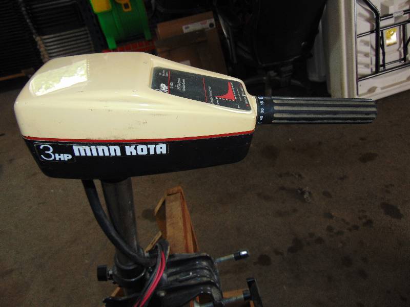 lot 68 image: Minn Kota 3 HP Trolling Motor With Stand
