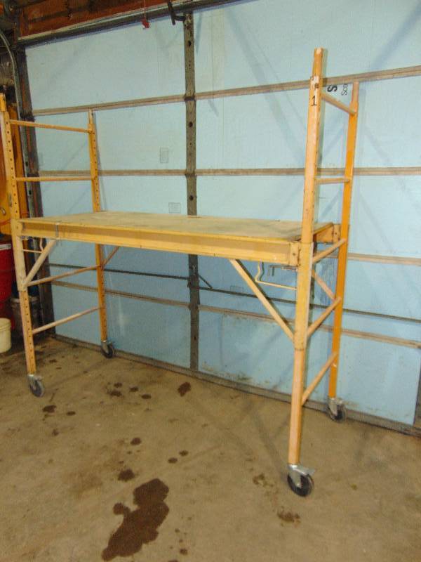 lot 71 image: Bil-Jax Work Platform