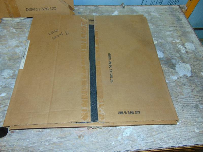lot 78 image: 17 Round Sanding Paper