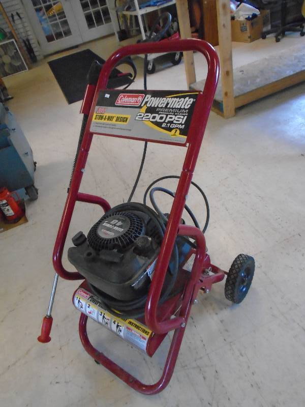 lot 10 image: Pressure Washer