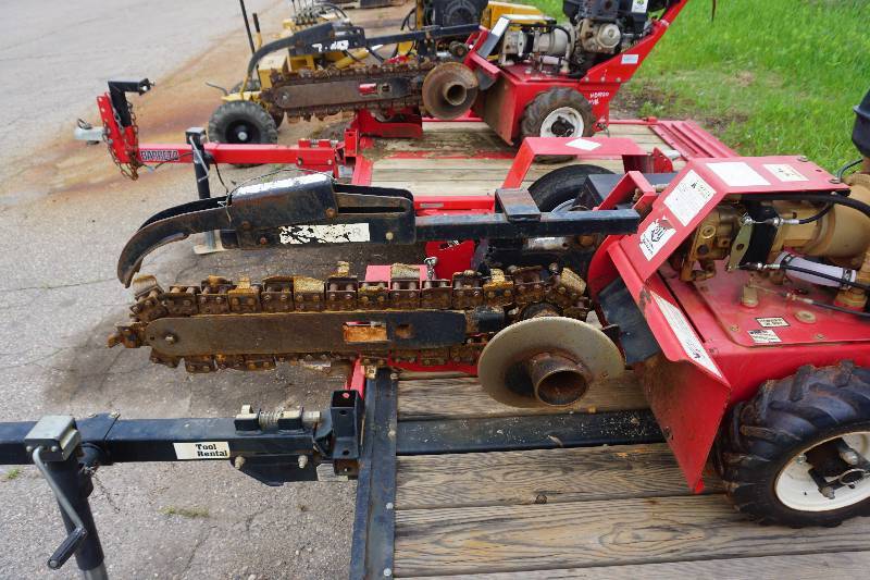 lot 10 image: Barreto Model 912 Walk Behind Mini Trencher