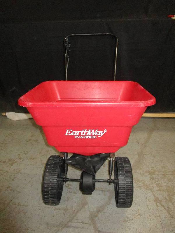 lot 38 image: Lawn Seeder