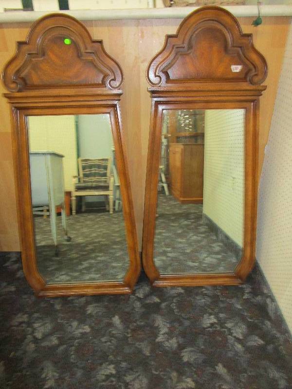lot 74 image: 2 Mirrors