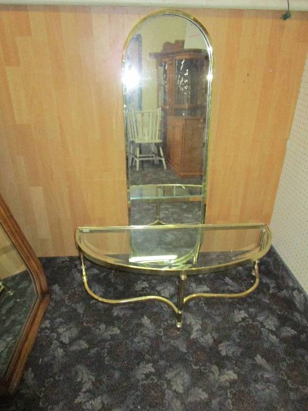 lot 75 image: Mirror and Table
