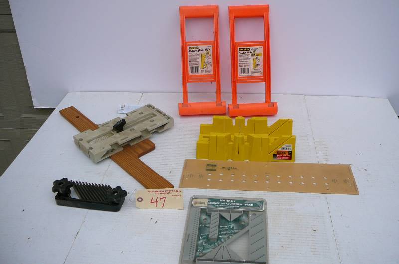 lot 47 image: Shop Items