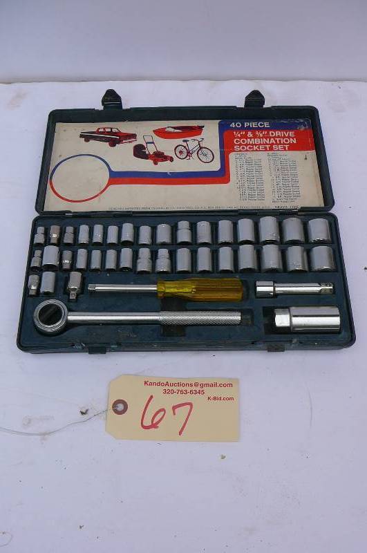 lot 67 image: Socket Set
