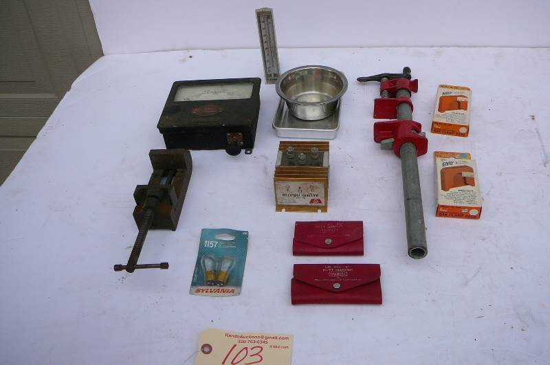 lot 103 image: Misc. Garage Equipment
