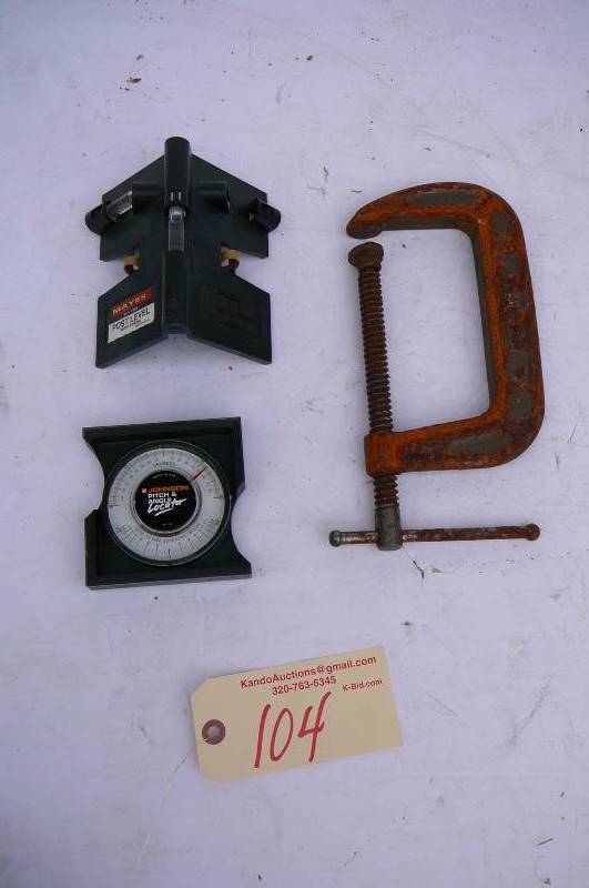 lot 104 image: Misc. Garage Equipment