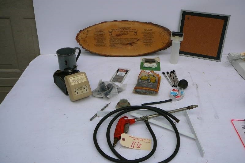 lot 116 image: Rapid Test battery tester, ground fault circuit interrupter, shelf bracket, Devilbiss cleaning gun