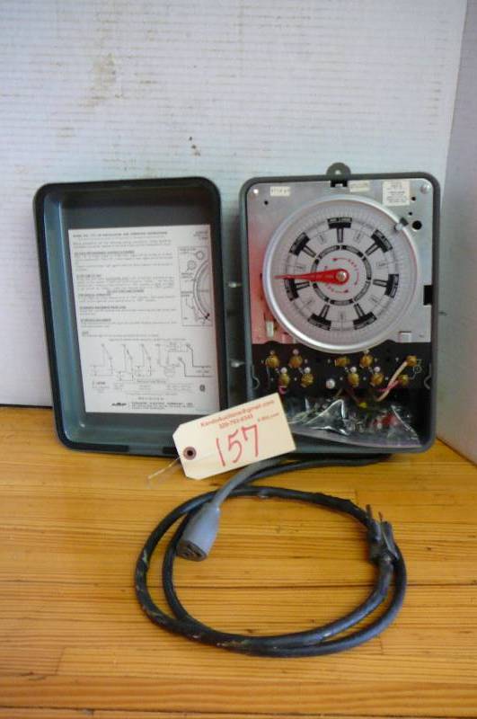 lot 157 image: AMF Timing Motor & Photo control Model 7007-0