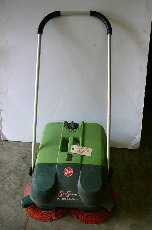 lot 275 image: Hover Outdoor Sweeper
