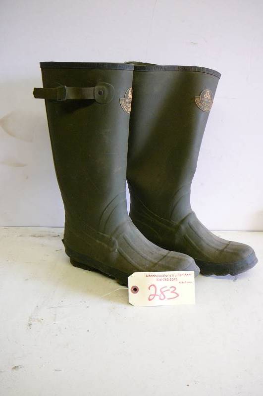 lot 283 image: Pro Line Water Boots