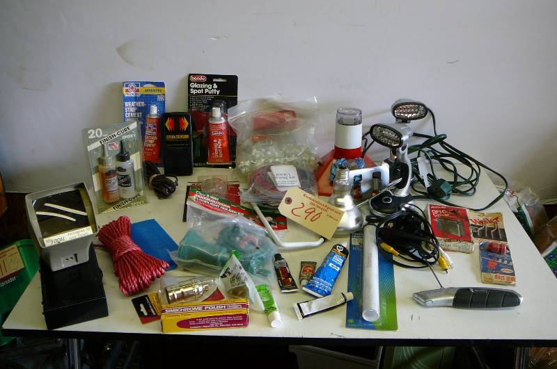 lot 290 image: Misc. Garage Items