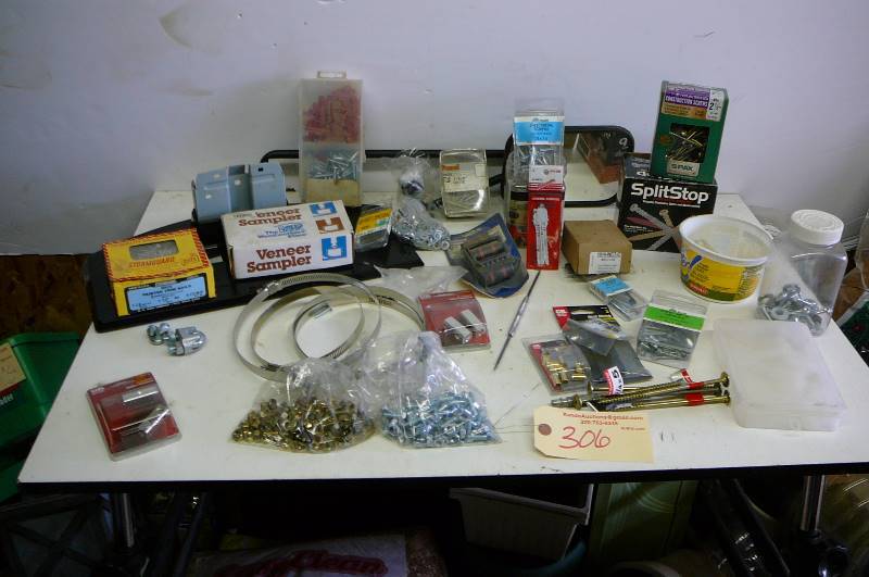 lot 306 image: Hardware
