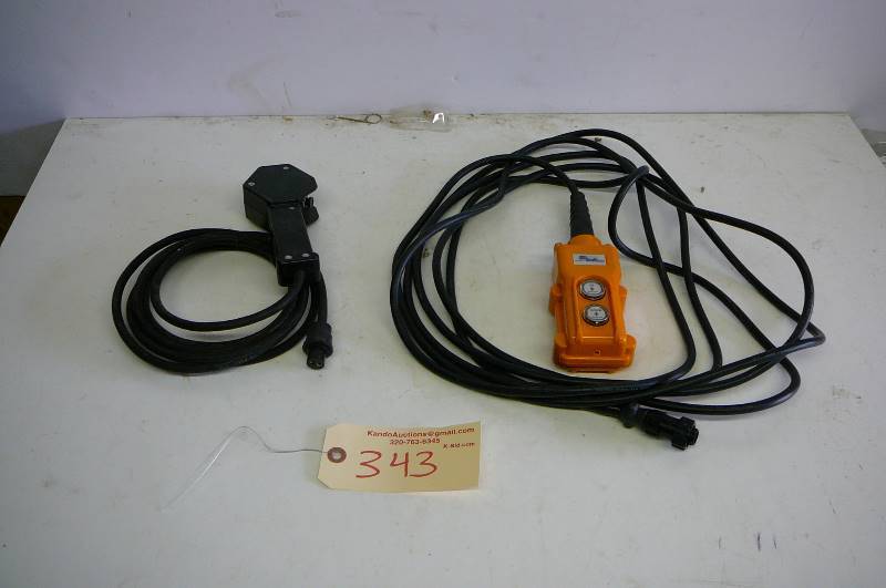 lot 343 image: Boat lift remote controller