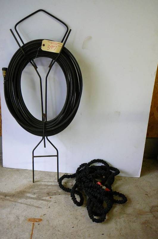 lot 397 image: Expand hoses and hose holder