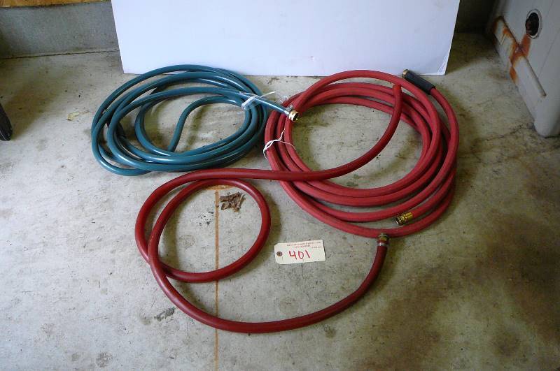 lot 401 image: 3 Hoses